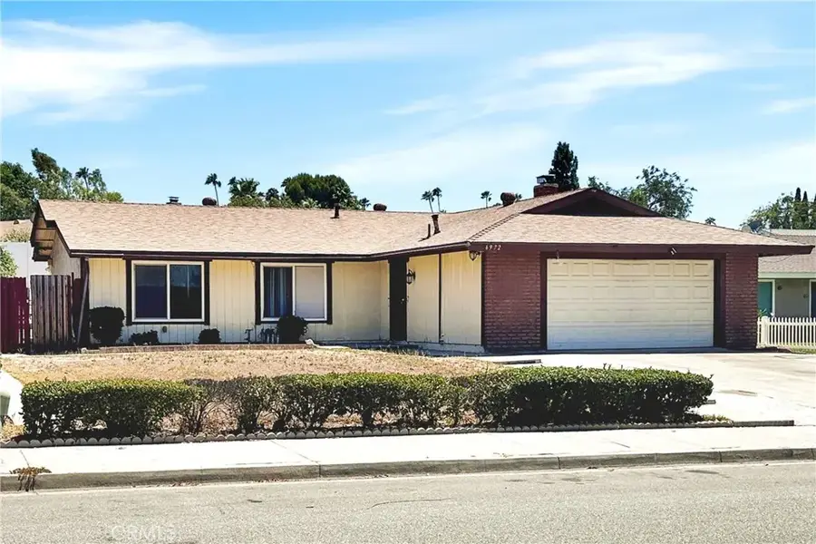 6972 Manhattan Drive, Riverside, CA 92506 - #2