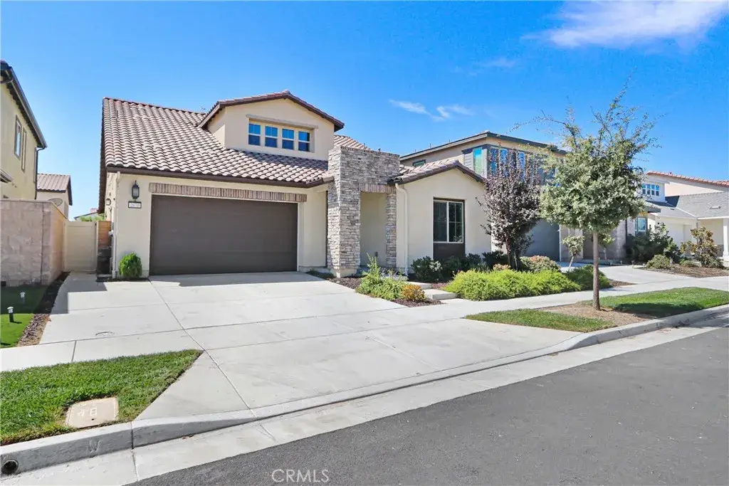 2670 E Embry Ln, Ontario, CA 91762 - #1
