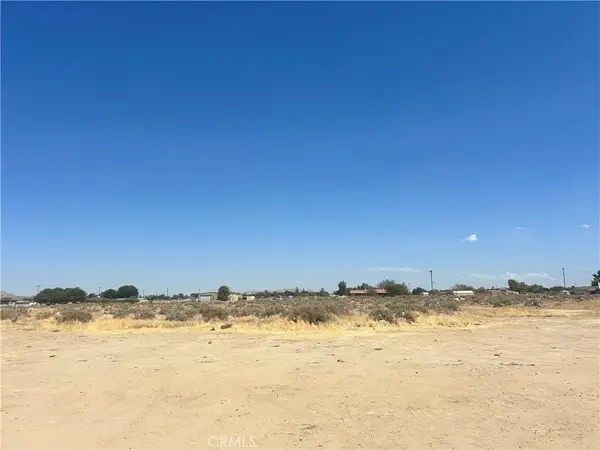0 90th E, Sun Village, CA 93543