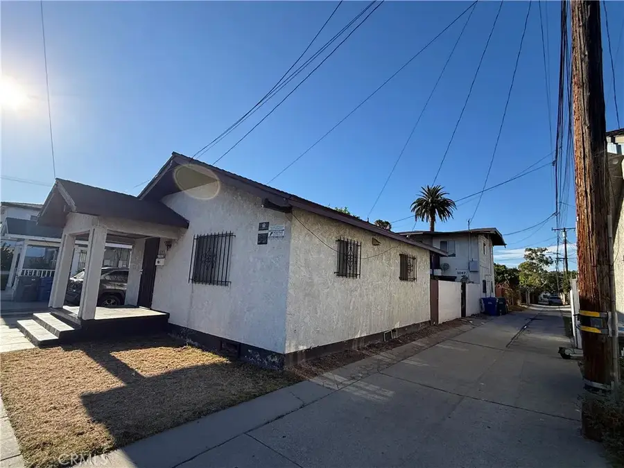 1045 E New York, Long Beach, CA 90813 - #3