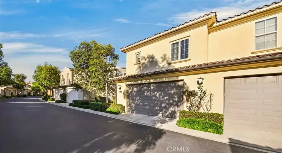 39 Arrowhead, Irvine, CA 92618 - #3