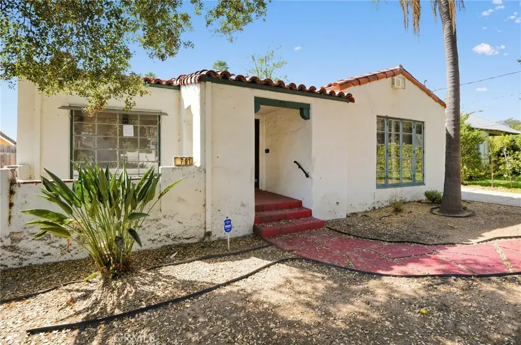 1791 Navarro, Pasadena, CA 91103 - #1