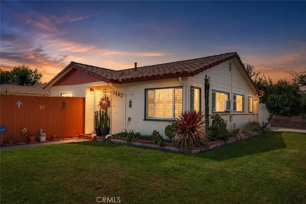 1802 E 53rd, Long Beach, CA 90805 - #1