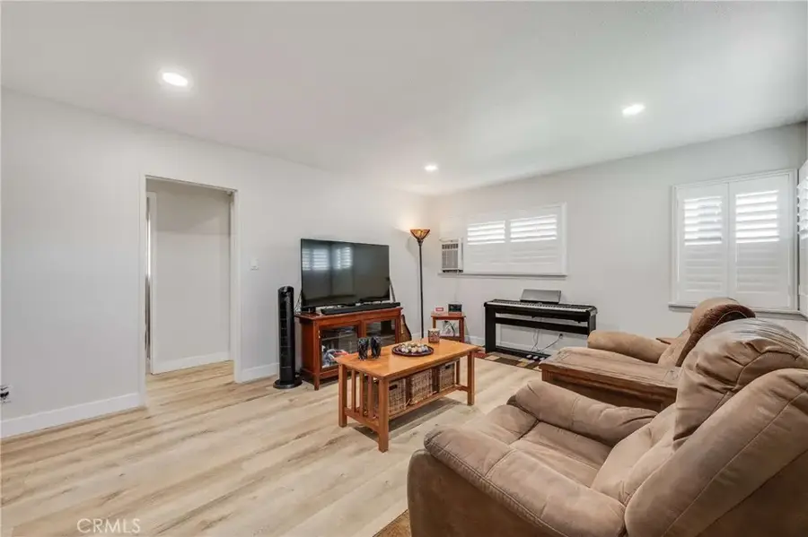 1802 E 53rd, Long Beach, CA 90805 - #3