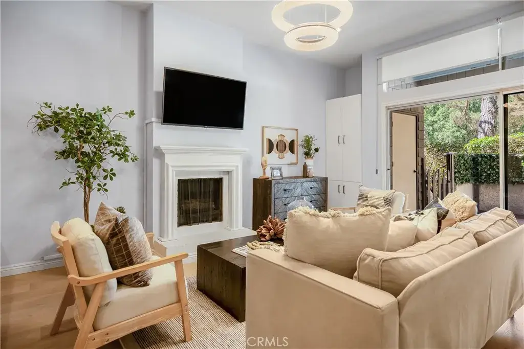 1054 Seco Street #106, Pasadena, CA 91103 - #1