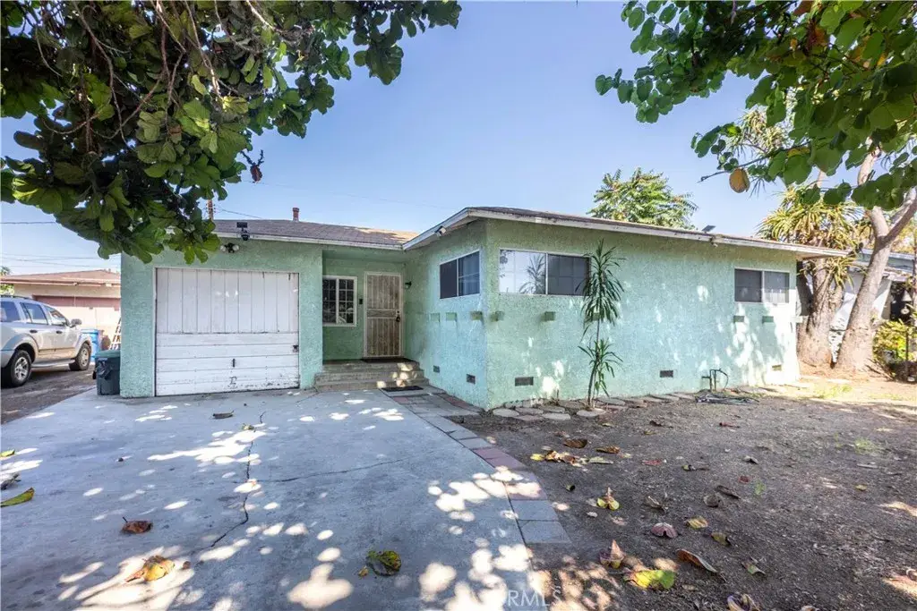 8439 Boer Ave, Whittier, CA 90606 - #1