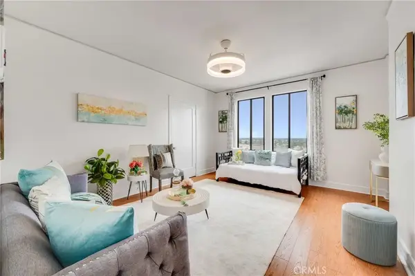 315 W 3rd #1011, Long Beach, CA 90802