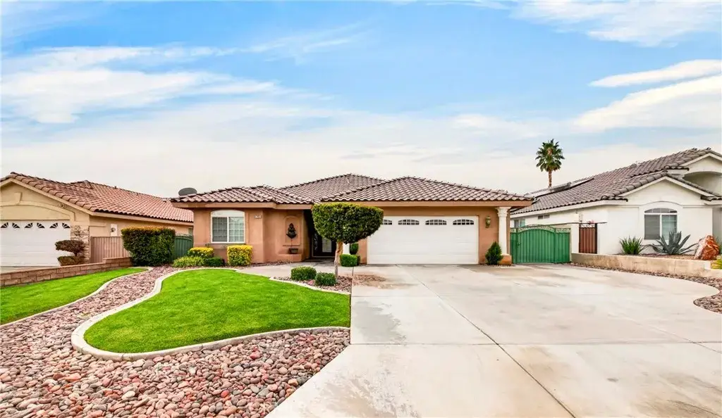 17855 Sage Hen, Victorville, CA 92395 - #1