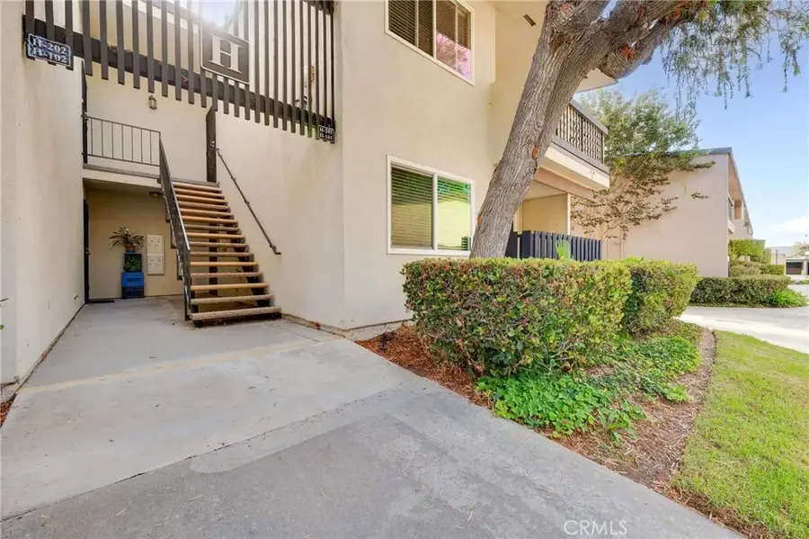 12200 Montecito #H101, Seal Beach, CA 90740 - #3