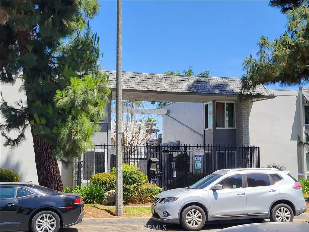 5500 Ackerfield, Long Beach, CA 90805 - #1