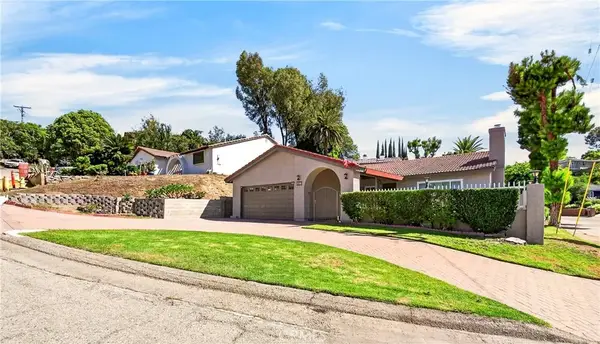 800 N Arroyo, Fullerton, CA 92833