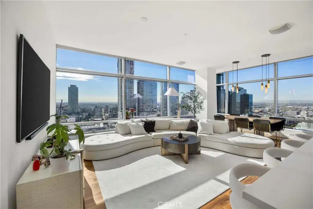 900 W Olympic #28A, Los Angeles, CA 90015 - #1