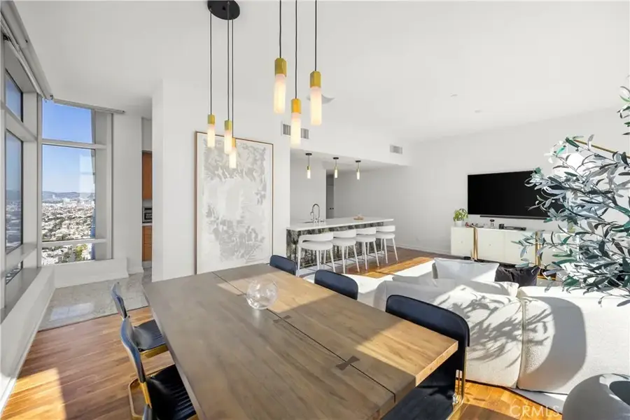 900 W Olympic #28A, Los Angeles, CA 90015 - #3