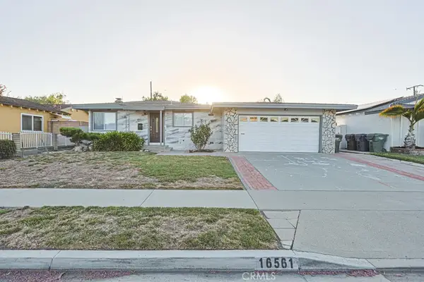16561 Monroe, Huntington Beach, CA 92647