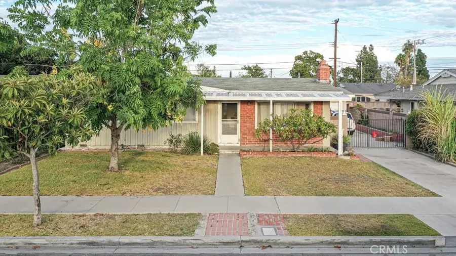516 S Fann Street, Anaheim, CA 92804 - #2