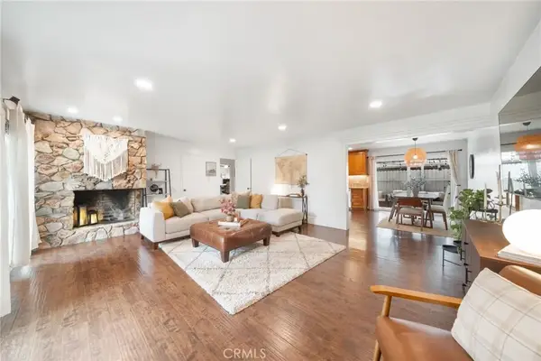 303 N Acacia Avenue #A, Fullerton, CA 92831