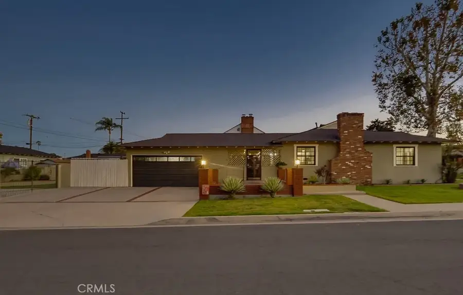 10904 La Mirada Boulevard, Whittier, CA 90604 - #2