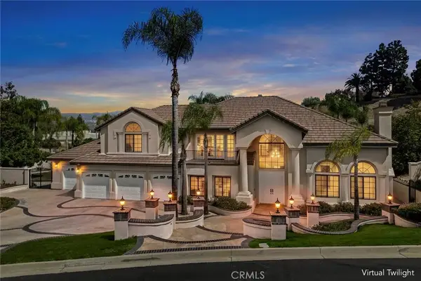 240 S Willowcreek Lane, Anaheim, CA 92808
