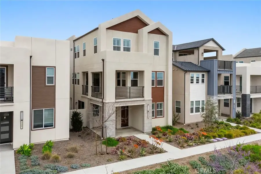 121 Biome, Irvine, CA 92618 - #2