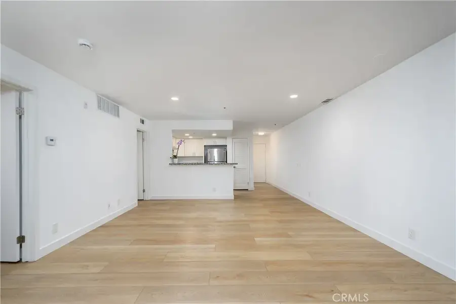 35 Linden #202, Long Beach, CA 90802 - #3