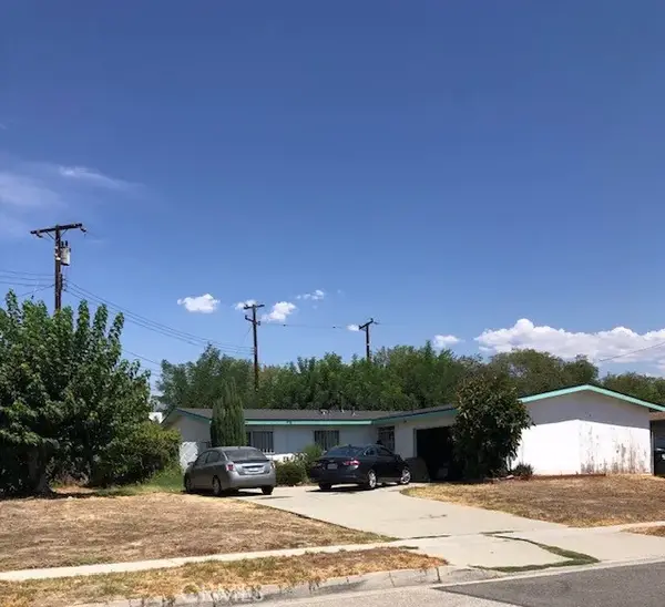 1878 West Virginia St, San Bernardino, CA 92411