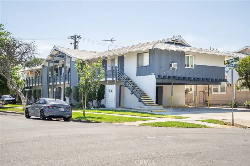 801 S Merrill, Corona, CA 92882 - #1