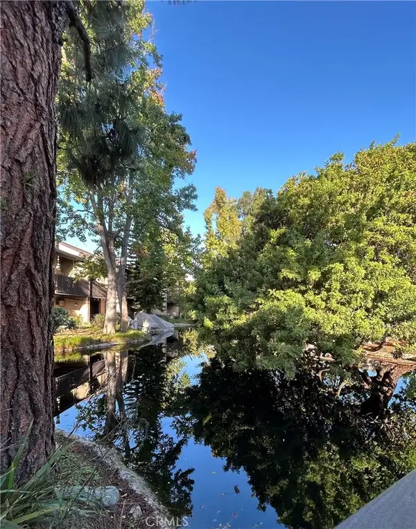 7890 E Spring Street #15E, Long Beach, CA 90815