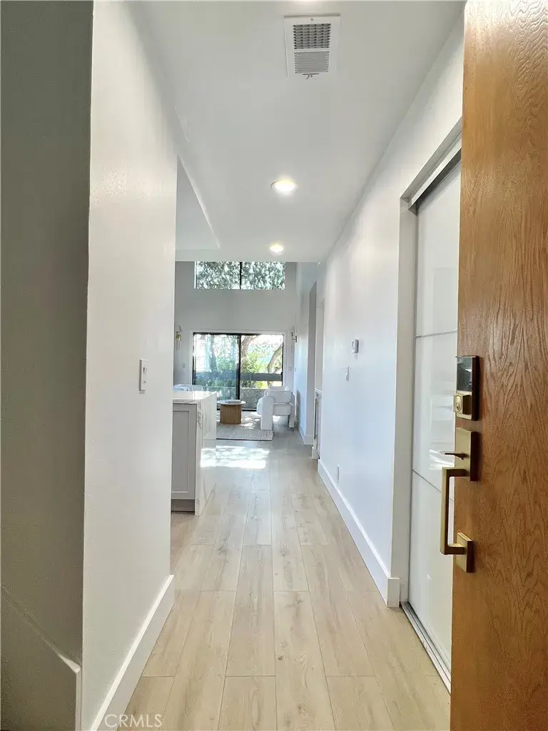 3988 Beethoven Street #7, Los Angeles, CA 90066 - #2