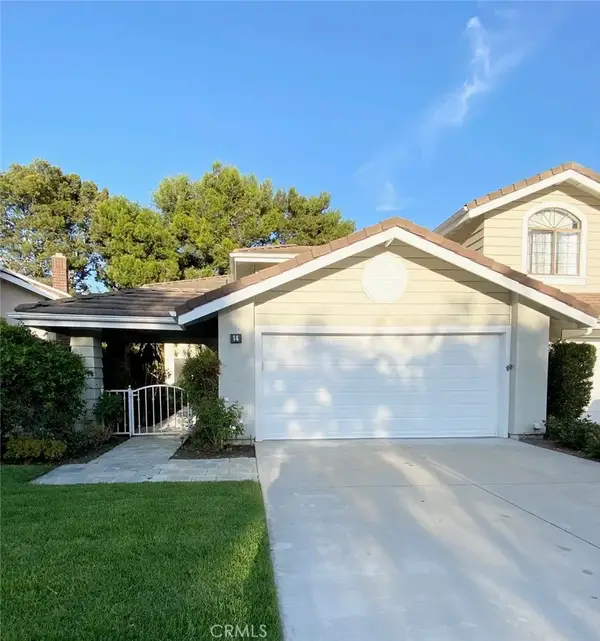 14 Rainbow Lk #3, Irvine, CA 92614