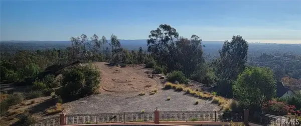 2242 Foothill, Santa Ana, CA 92705
