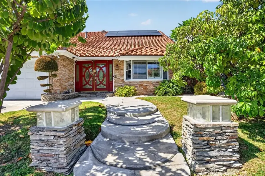 2641 Evelyn, West Covina, CA 91792 - #2