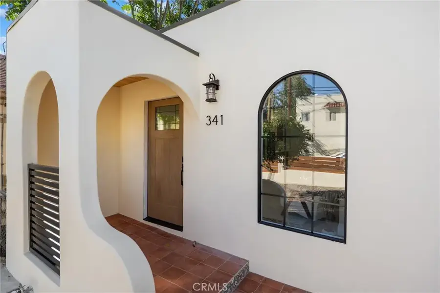 341 Douglas Street, Los Angeles, CA 90026 - #2