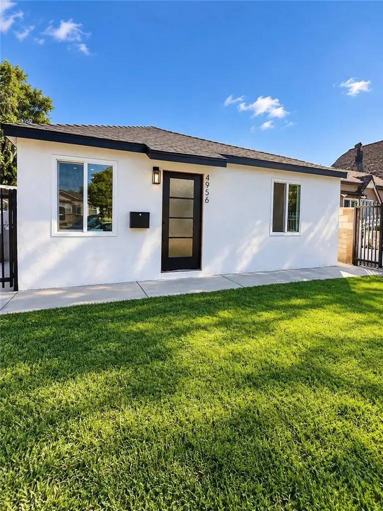 4956 E San Carlos, Compton, CA 90221 - #1