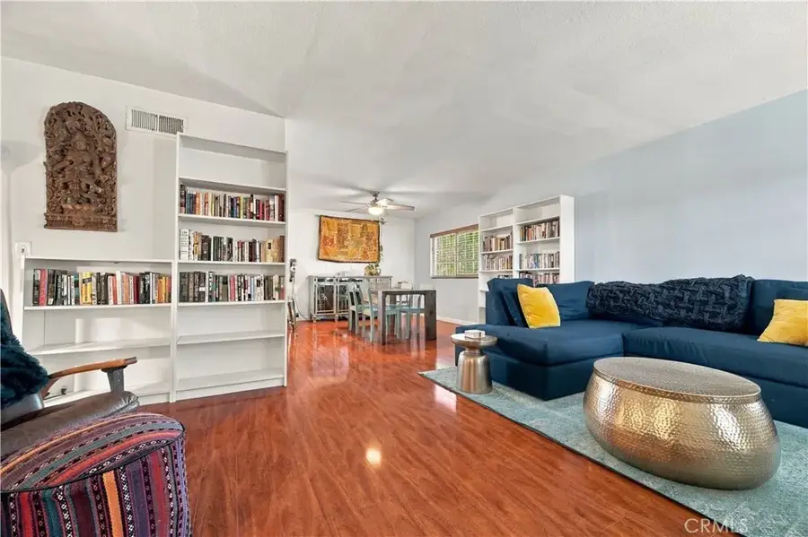 1545 W Jefferson, Los Angeles, CA 90018 - #2