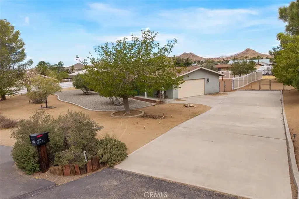 16248 Saint Timothy, Apple Valley, CA 92307 - #1