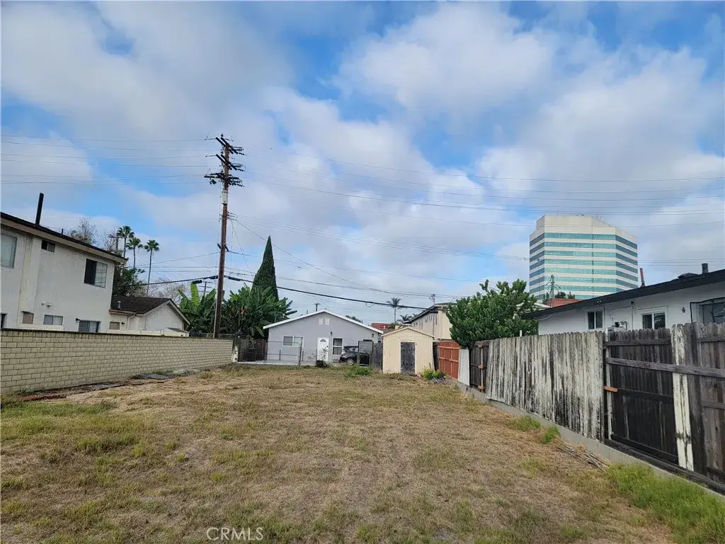 17101 B, Huntington Beach, CA 92647 - #1