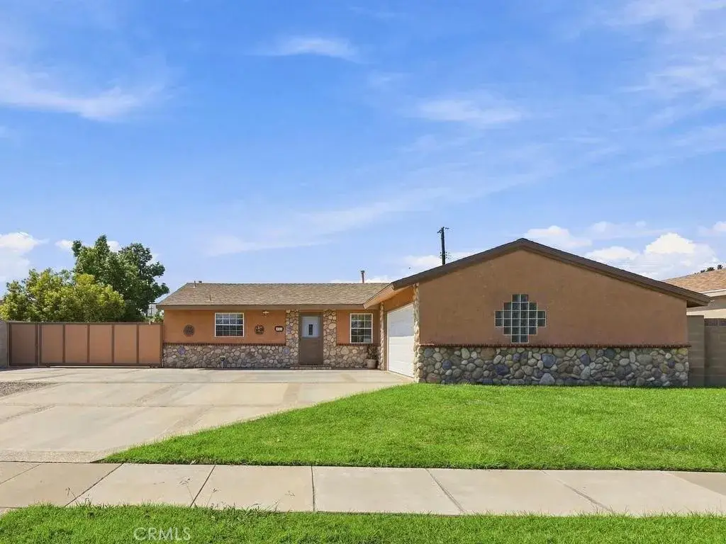 10471 Saint Alban Street, Cypress, CA 90630 - #1