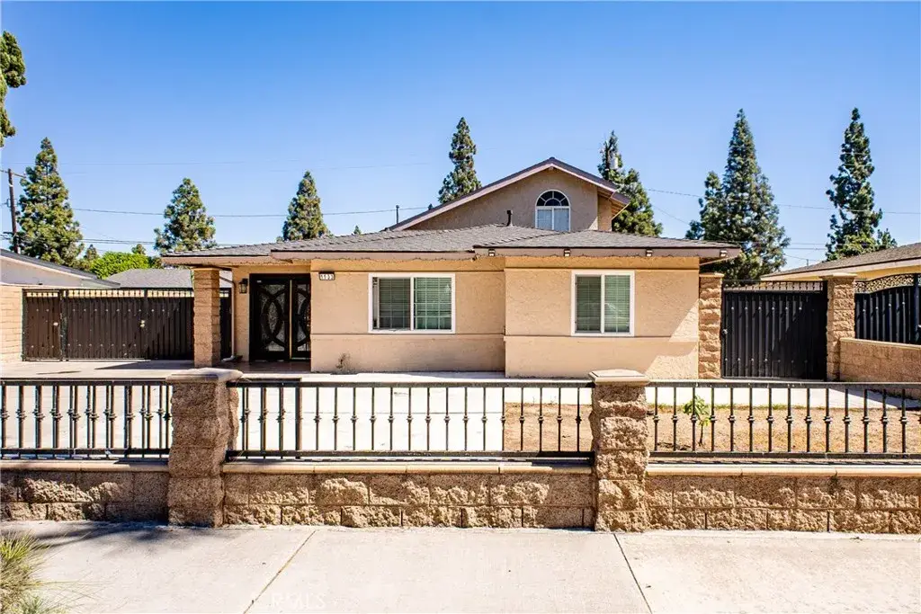1133 S Harmon, Santa Ana, CA 92704 - #1