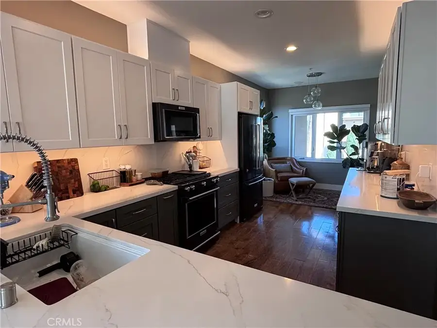 2604 E 20th Street #301, Signal Hill, CA 90755 - #2