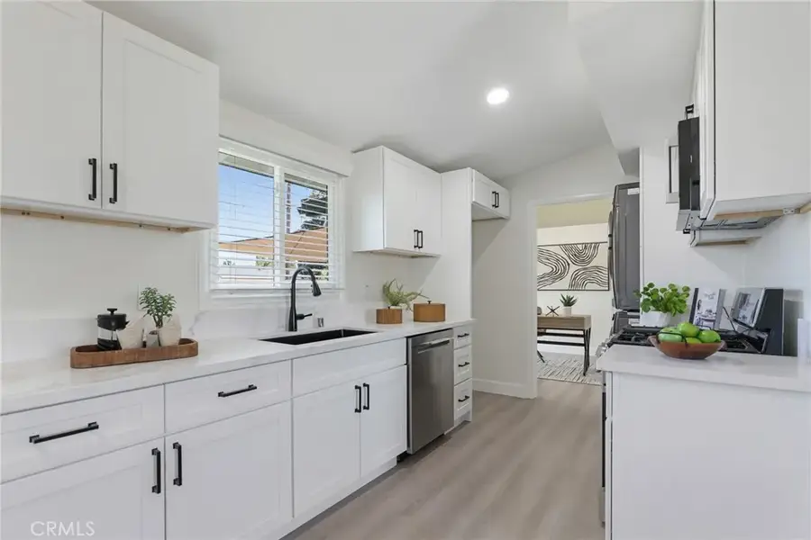 2037 W Arbor, Orange, CA 92868 - #3