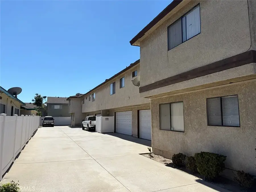 10134 Walnut Street, Bellflower, CA 90706 - #2