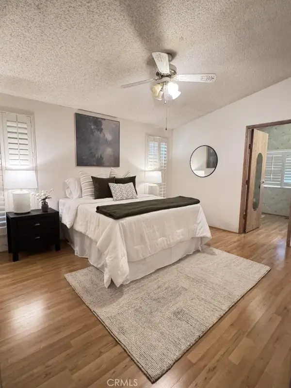 1300 W Menlo #121, Hemet, CA 92543