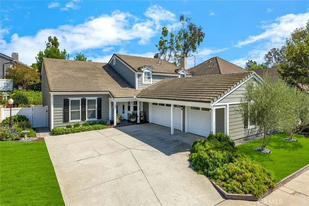 394 S Smokeridge, Anaheim, CA 92807 - #1