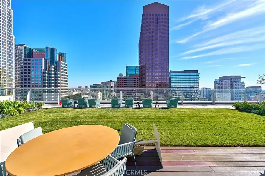 877 Francisco #1717, Los Angeles, CA 90017 - #2