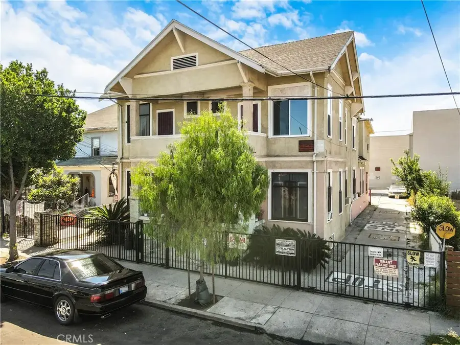 134 E 31st Street, Los Angeles, CA 90011 - #3