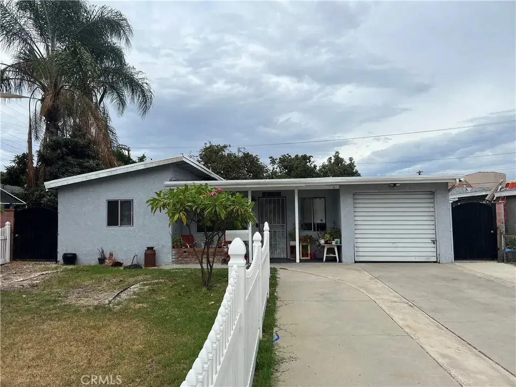 305 E Valencia, Fullerton, CA 92832 - #1