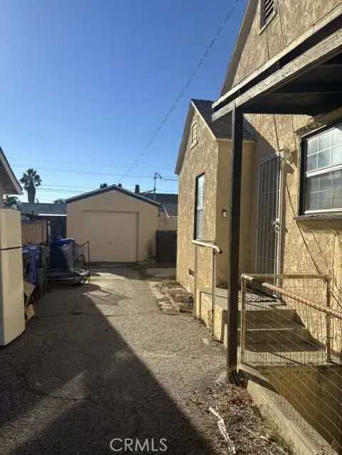 951 N 5th Ave, Upland, CA 91786 - #3