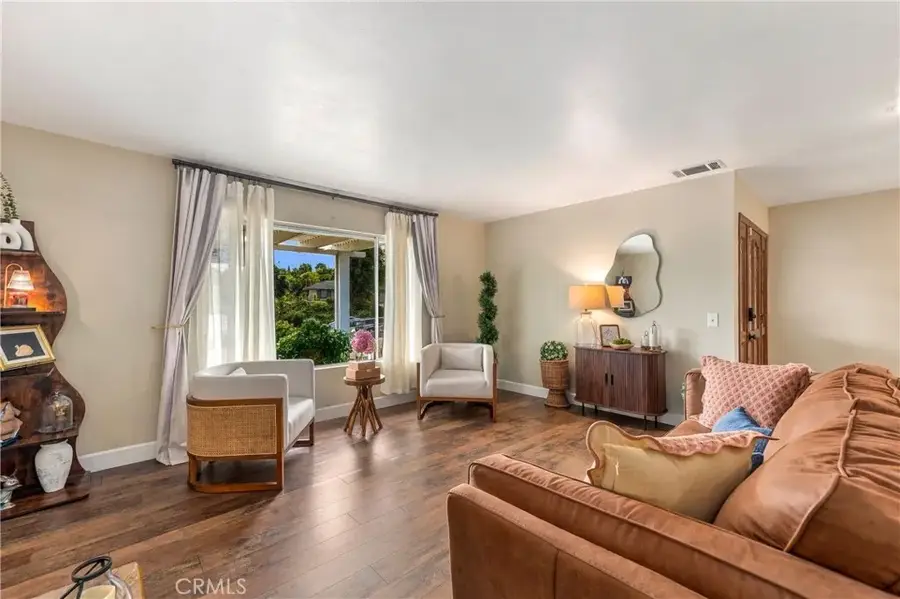 15621 Saddleback Road, Riverside, CA 92506 - #2