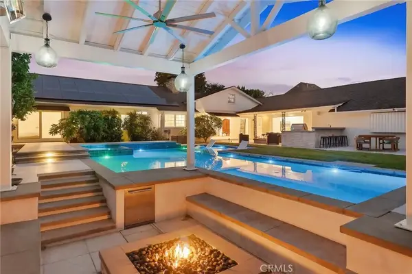 4455 California Avenue, Long Beach, CA 90807