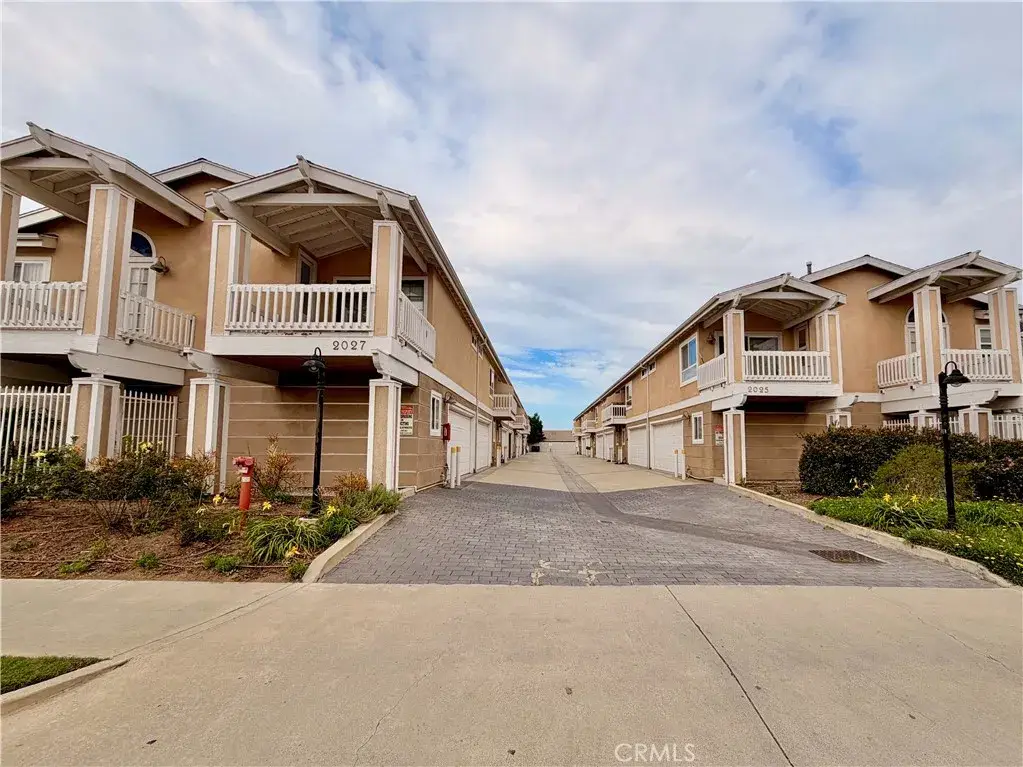 2027 Artesia Boulevard #D, Torrance, CA 90504 - #1